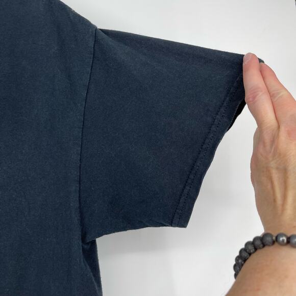 An American Werewolf in London Tshirt Size Large Black Moon 90s Y2k Spooky - Picture 14 of 16